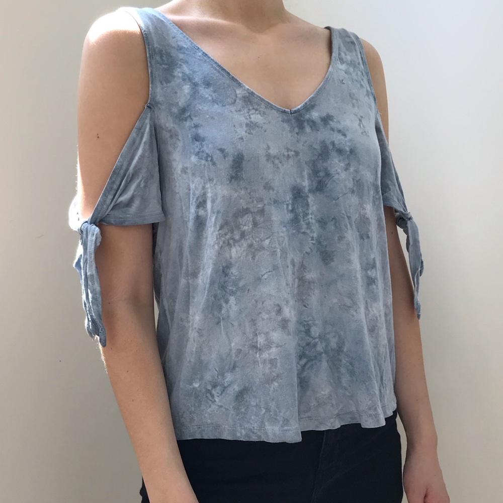 AE soft & sexy tank!